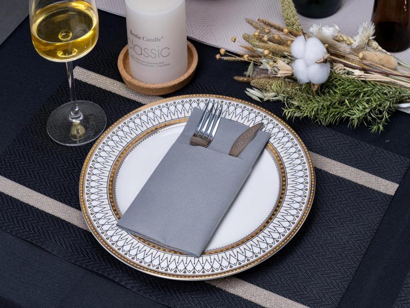 Wie wählt man die richtigen farbigen Einweg-Airlaid-Servietten für Ihre Party aus?