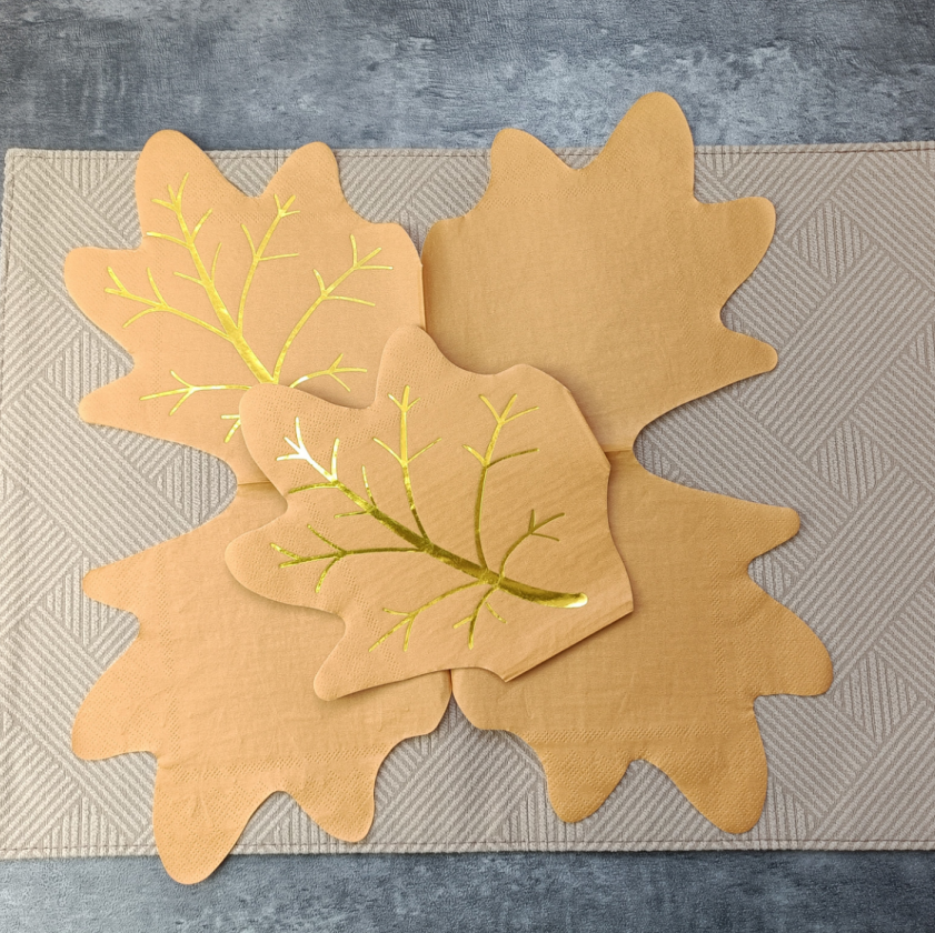 Herbstliche Ahornblatt-Einwegservietten für Thanksgiving, Herbsterntepartys und Hochzeiten Herbstliche Ahornblatt-Einwegservietten für Thanksgiving, Herbsterntepartys und Hochzeiten